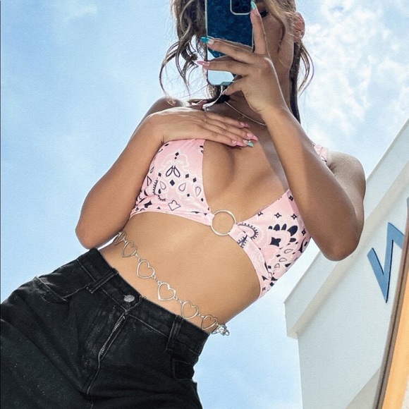 Pink tank top with black dots - Picture 5 of 6